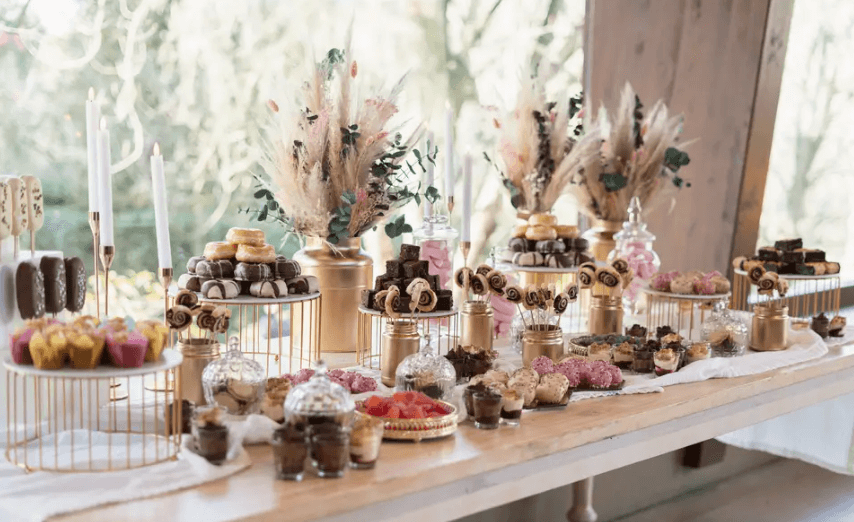 🍬 Dulzura consciente: Alternativas sostenibles y sofisticadas para la mesa de dulces de tu boda