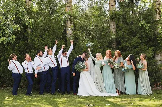 Ideas Elegantes y Accesibles para Decorar tu Boda al Aire Libre